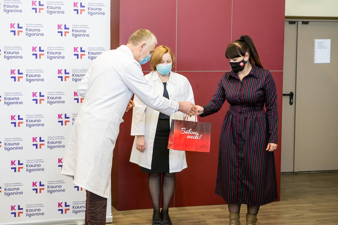 LSMU Kauno ligoninė pagerbė savanorius