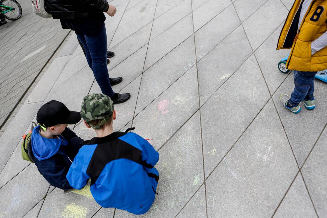 Akcijos „Noriu į mokyklą!“ prie Kauno miesto savivaldybės