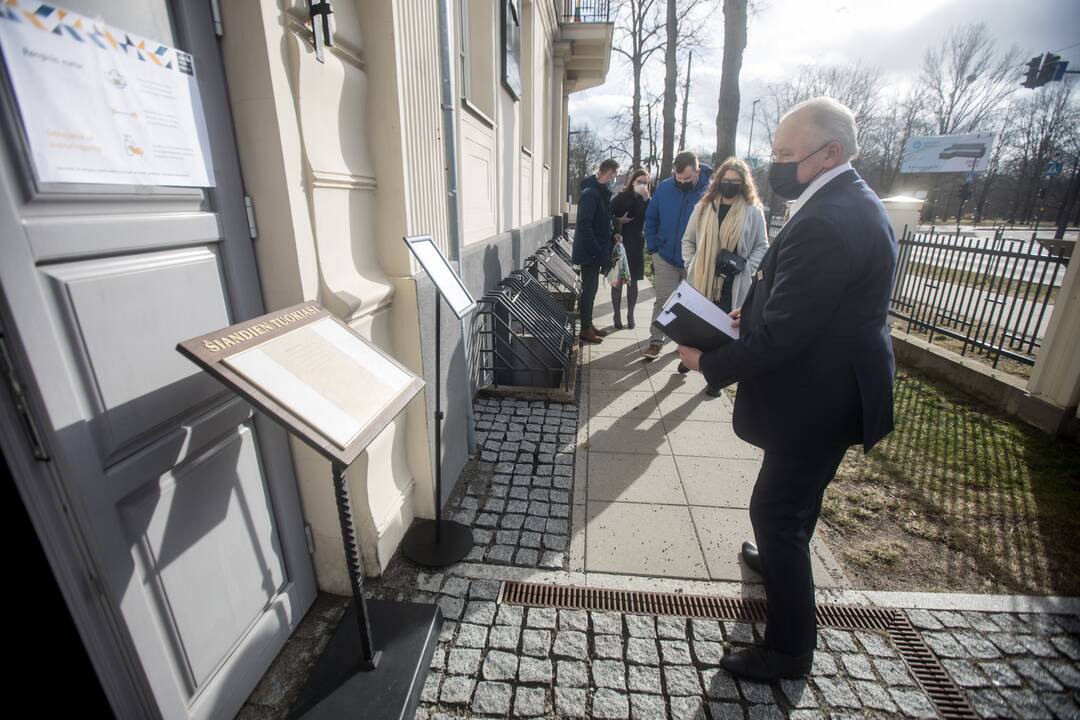 Santuokos persikėlė į M. ir K. Petrauskų muziejų