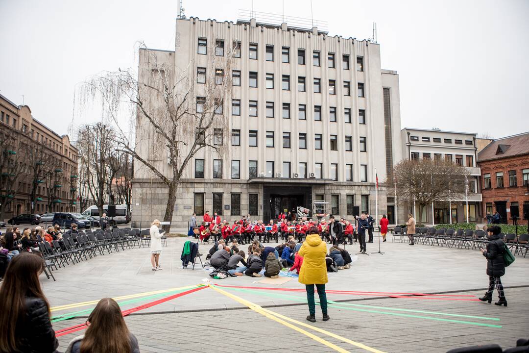 Kultūros ir taikos valanda prie Vytauto Didžiojo paminklo