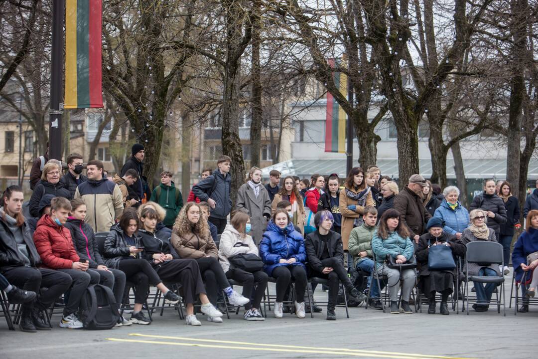 Kultūros ir taikos valanda prie Vytauto Didžiojo paminklo