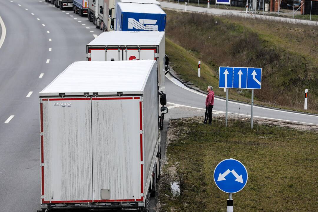 Lietuvos vežėjai ragina EK lanksčiau reguliuoti jų darbą