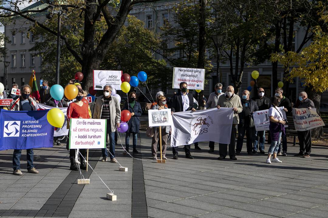 Profsąjungų mitingas dėl minimalios algos didinimo