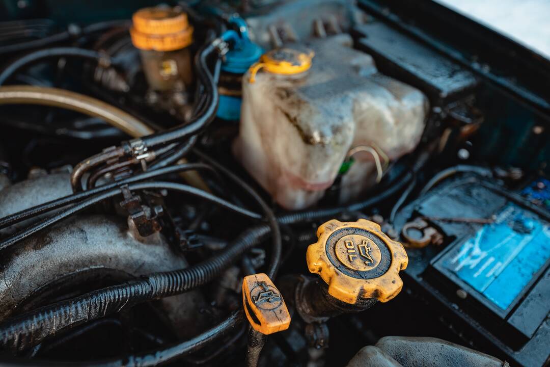 „Subaru“ ištrauktas iš Kauno marių