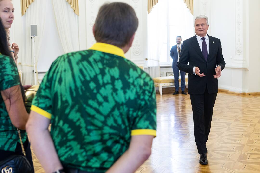 Lietuvos jaunių merginų krepšinio rinktinė susitiko su prezidentu