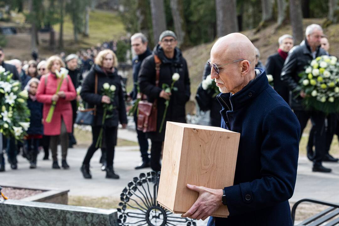 R. Tumino laidotuvės
