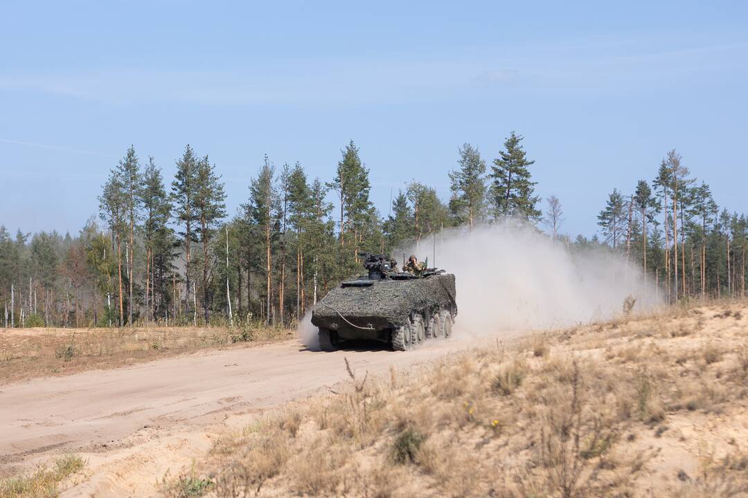 Premjeras sako, kad naujojo poligono dairomasi Pietų Lietuvoje