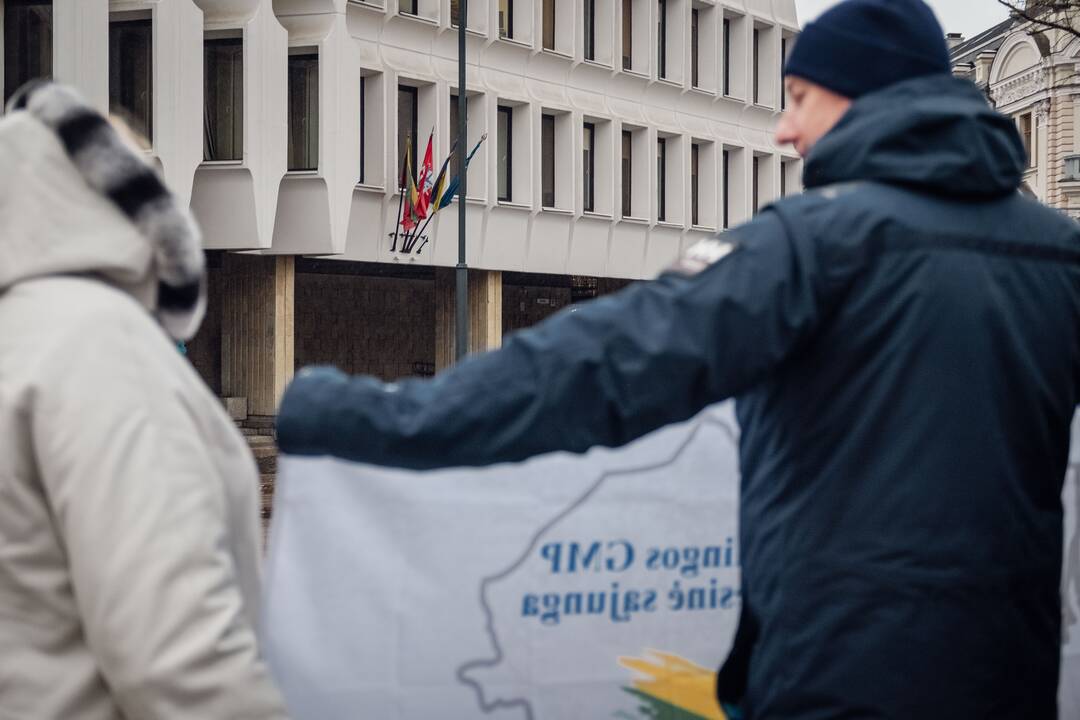 Protestas prie Sveikatos apsaugos ministerijos