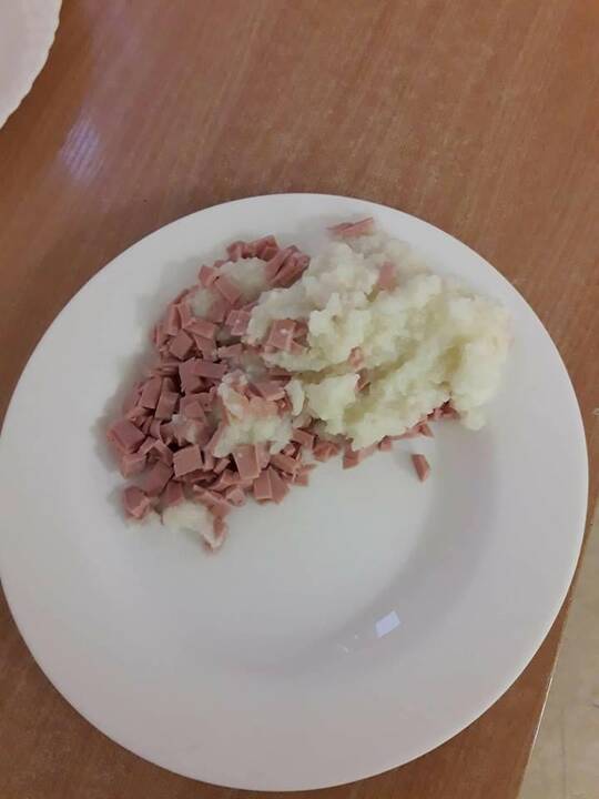 Šokiravo ligoninės maistas vaikui: net šunį kokybiškiau šeria