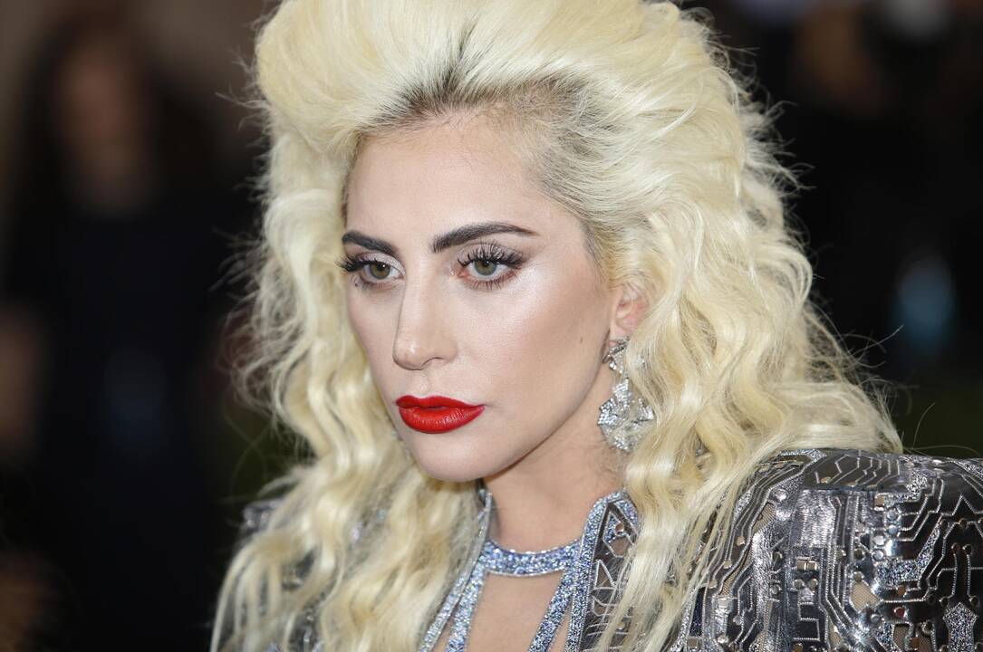 Lady Gaga albumui pristatyti pasirinko ne arenas, o barus