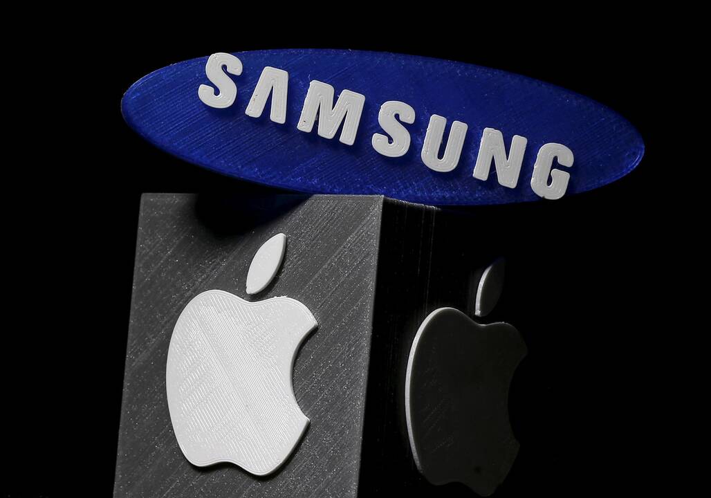 "Apple" planuoja atidaryti pirmąją parduotuvę "Samsung" citadelėje