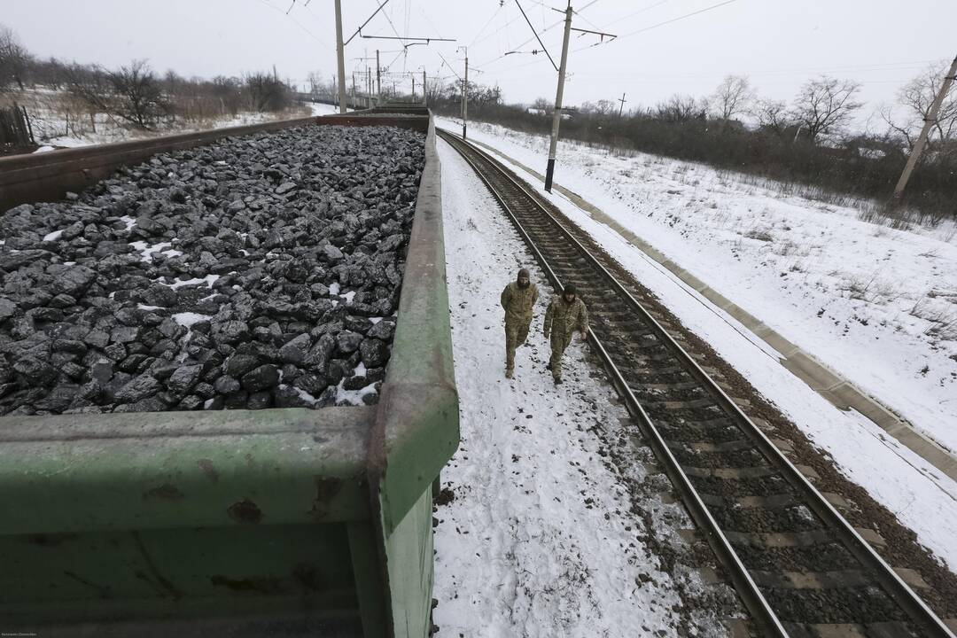 Ukraina laikinai blokuos susisiekimą su separatistinėmis teritorijomis