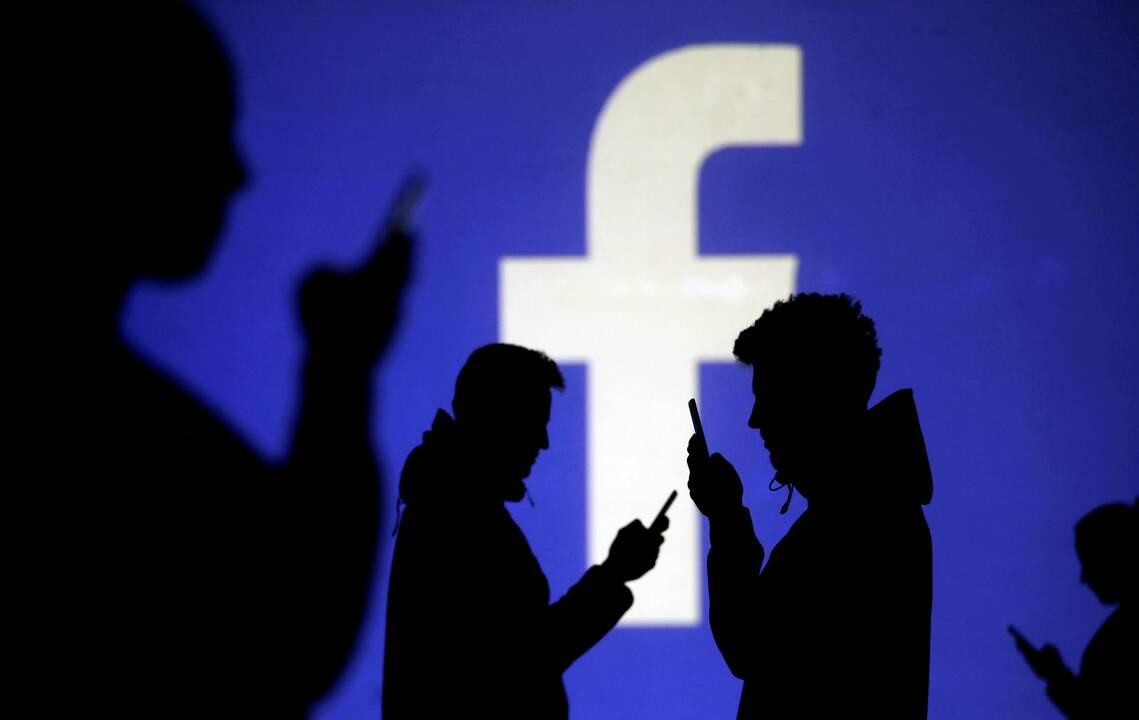 Vašingtonas iškėlė ieškinį „Facebook“ dėl privatumo skandalo