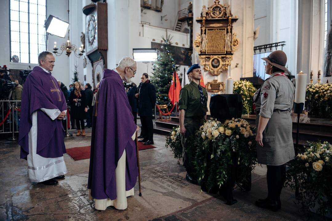 Nužudyto Gdansko mero laidotuvės