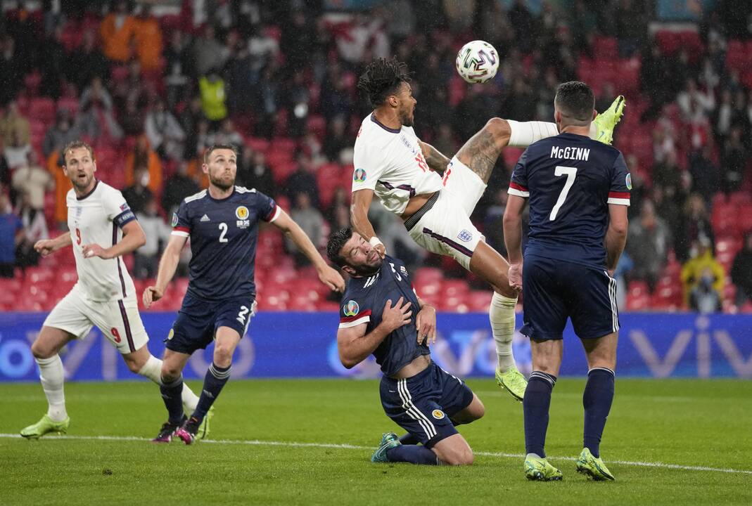 Europos futbolo čempionatas: Anglija–Škotija 0:0