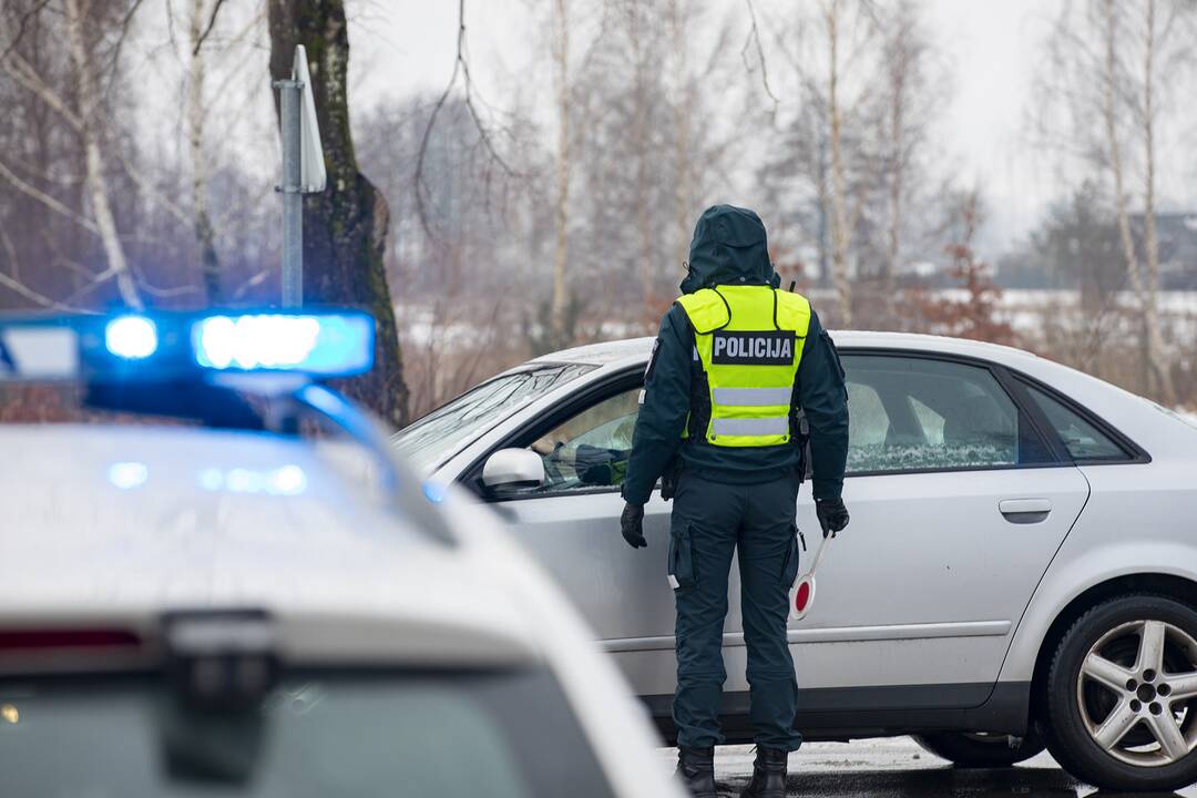 Per savaitę Klaipėdos apskrityje – daugybė Kelių eismo taisyklių pažeidimų