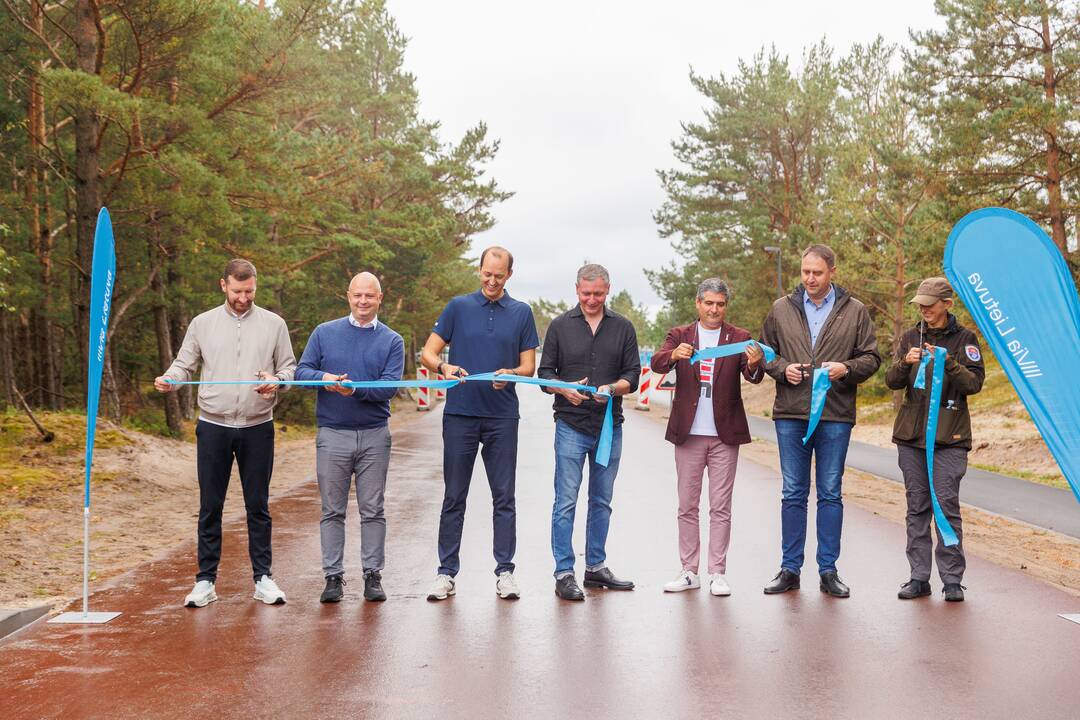 Rekonstruotas Kuršių nerijos dviračių takas