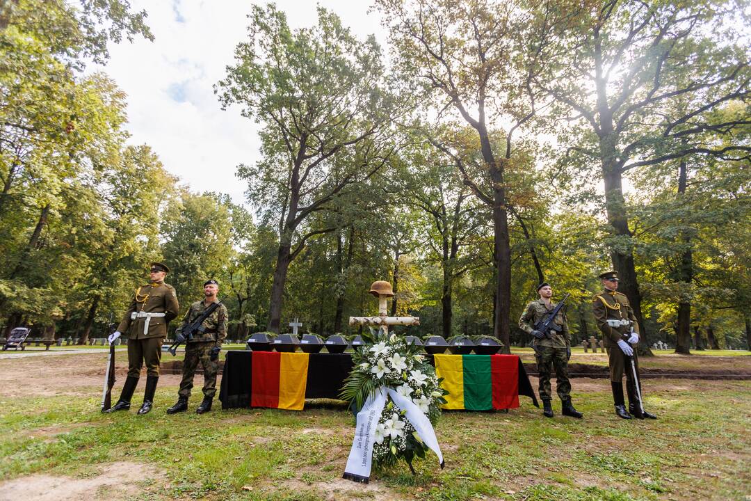 Kauno karių kapinėse perlaidoti vokiečių kariai