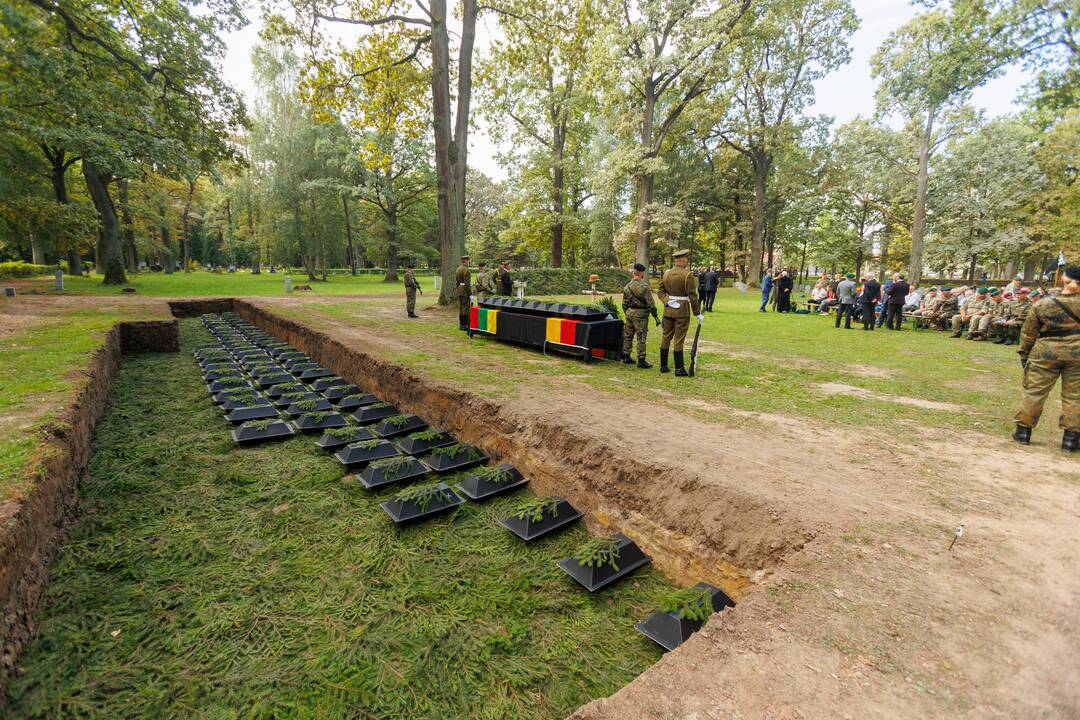 Kauno karių kapinėse perlaidoti vokiečių kariai