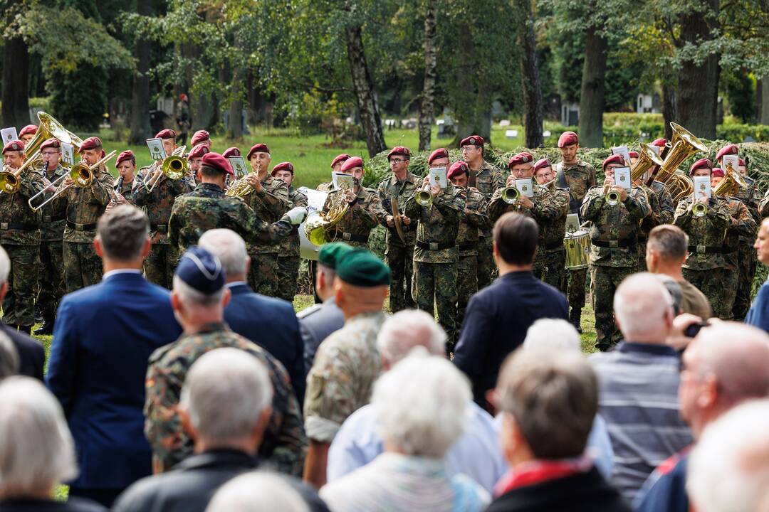 Kauno karių kapinėse perlaidoti vokiečių kariai