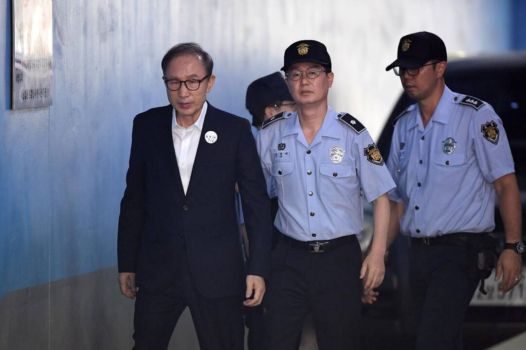 Lee Myung-bakas