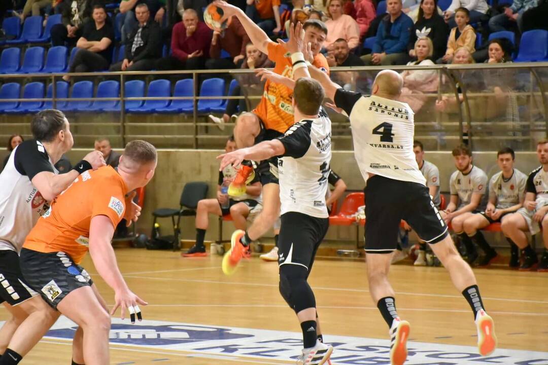 Lietuvos rankinio lygoje paaiškėjo trys pusfinalio dalyviai