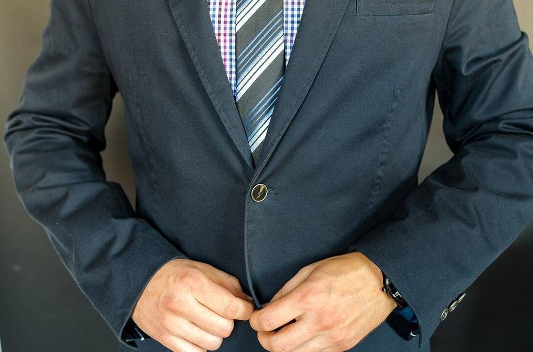 Siūloma skelbti viešas atrankas darbo sutartininkams valstybės tarnyboje