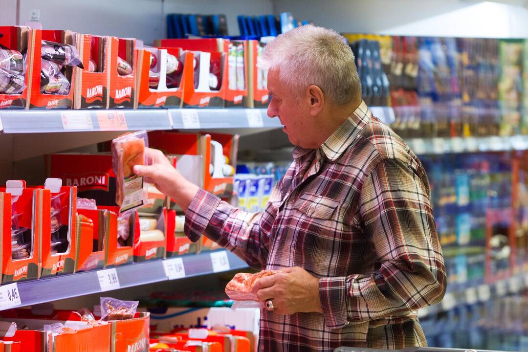 Ar galima parduotuvėje suvalgyti saldainį?