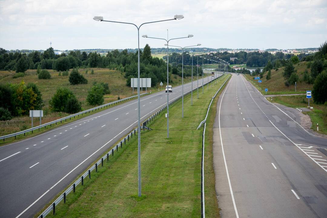 Lietuvos keliams skiriama beveik 0,5 mlrd. eurų