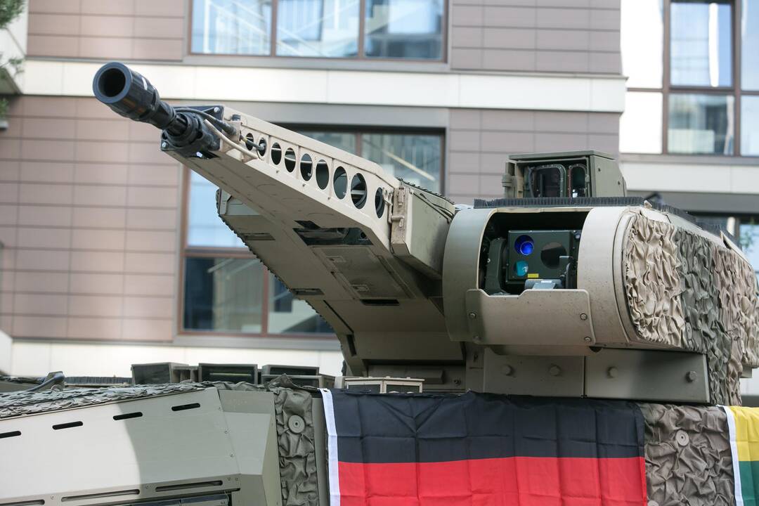 Vokiečių karinė technika iš Šeštokų bus vežama į Ruklą
