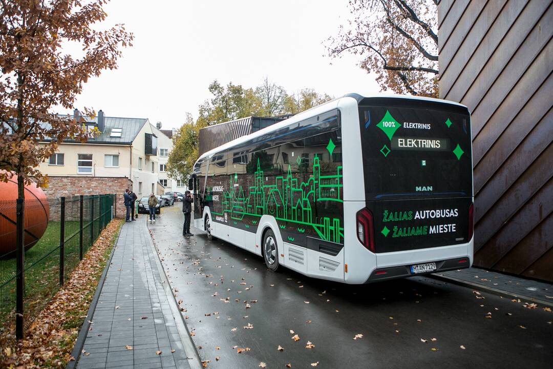 Kauno gatves išbando naujasis elektrinis autobusas