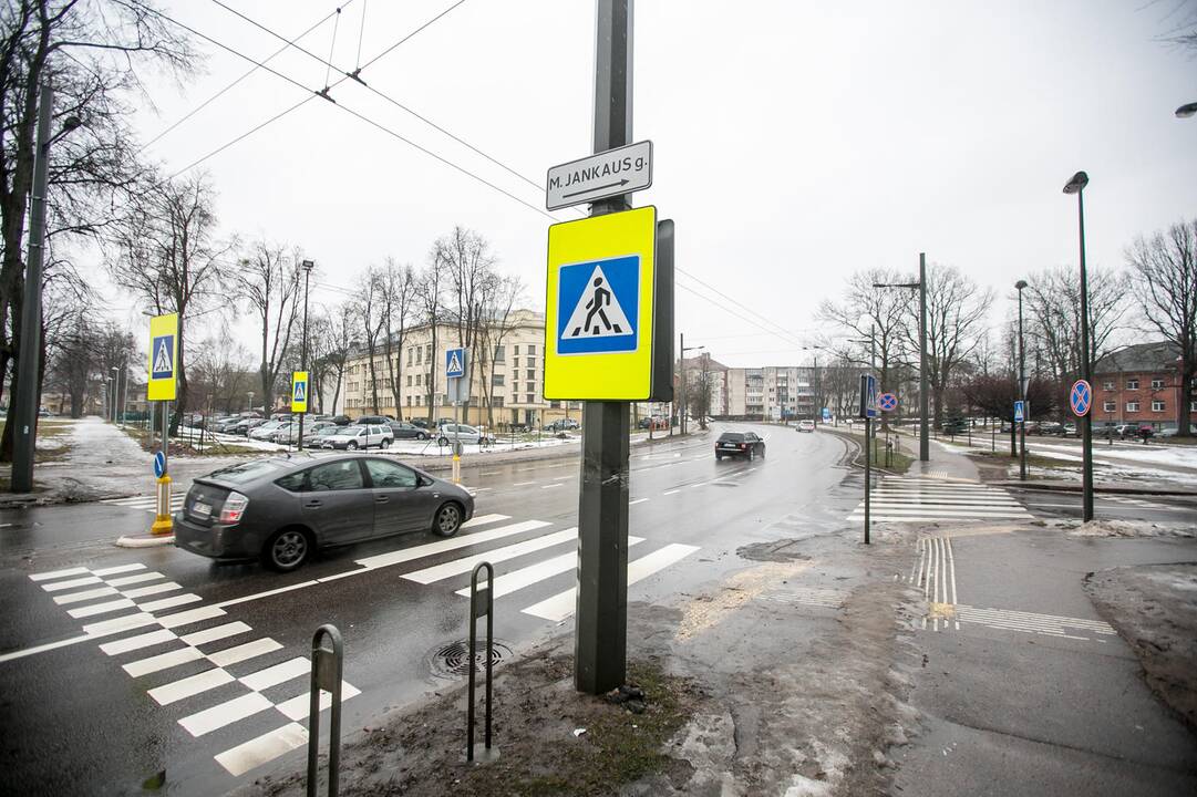 Partrenktą kaunietę stebina policijos neveiklumas