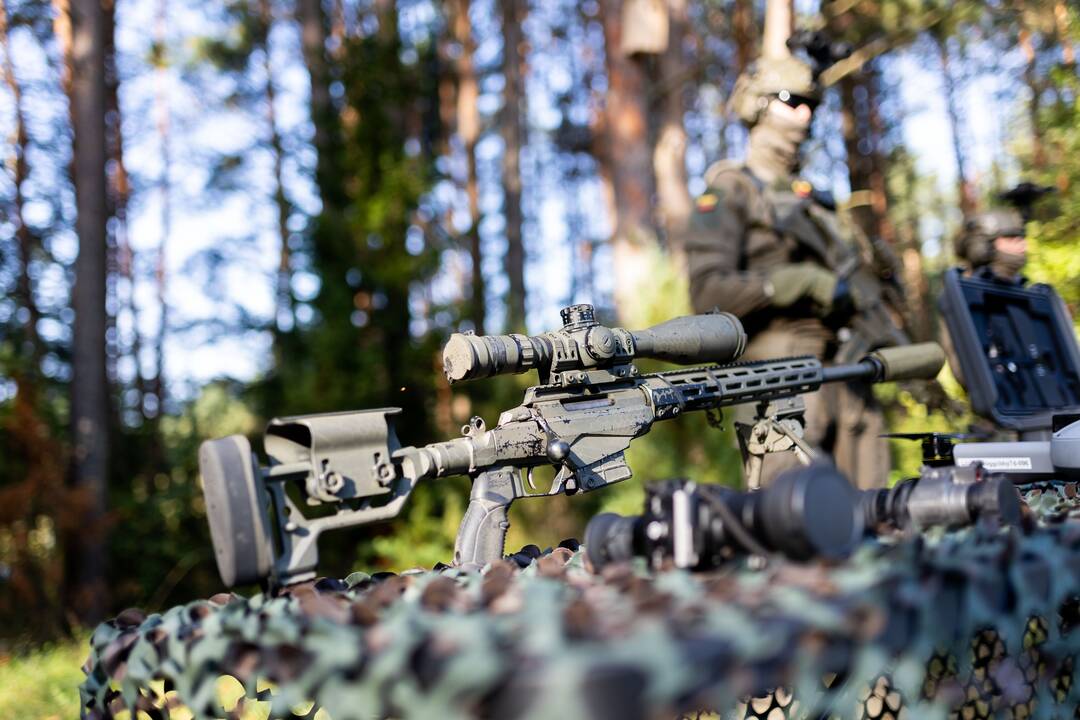 Valstybės sienos apsaugos tarnybos gaunamos ginkluotės pristatymas