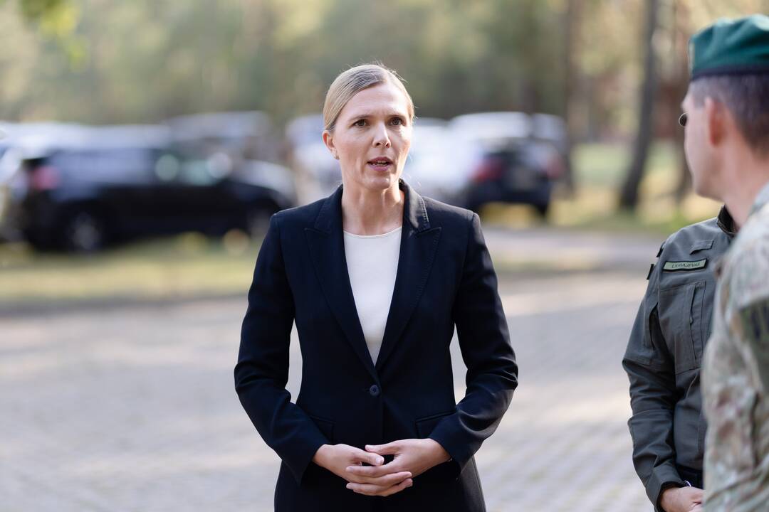 Valstybės sienos apsaugos tarnybos gaunamos ginkluotės pristatymas