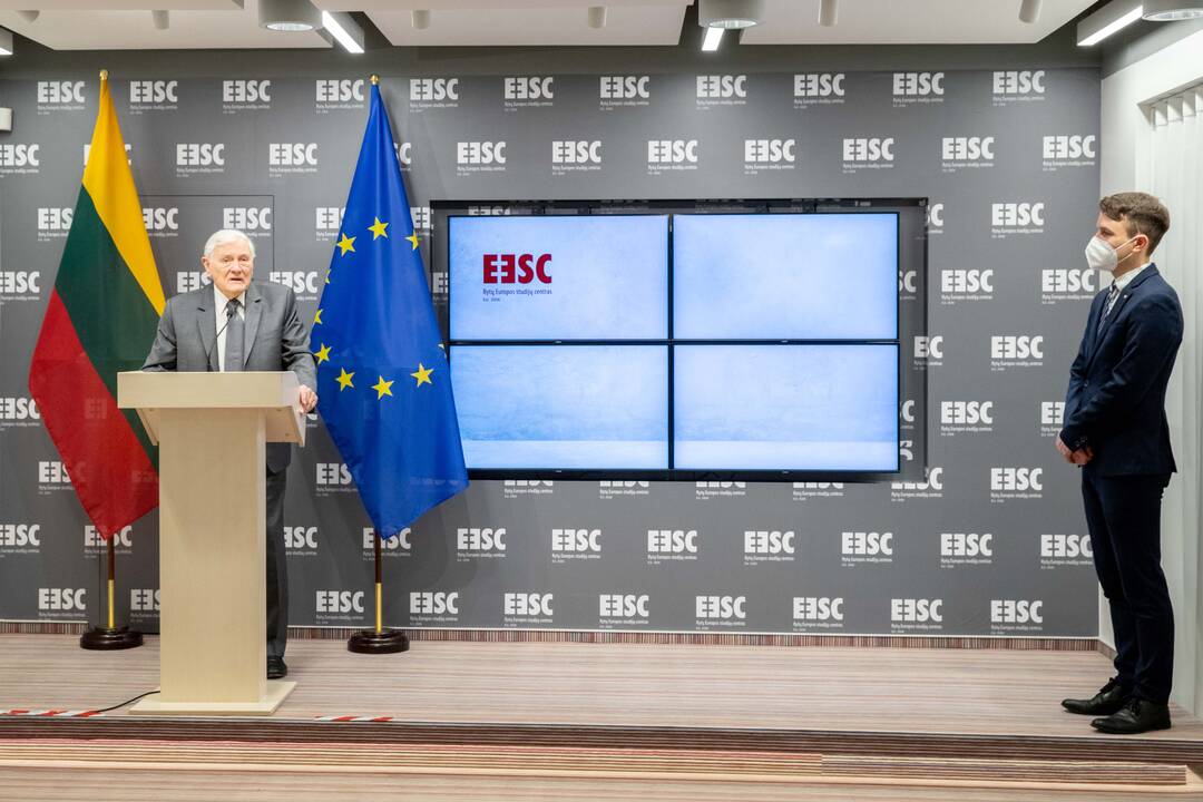 Prezidento Valdo Adamkaus vardo salės atidarymas Rytų Europos studijų centre