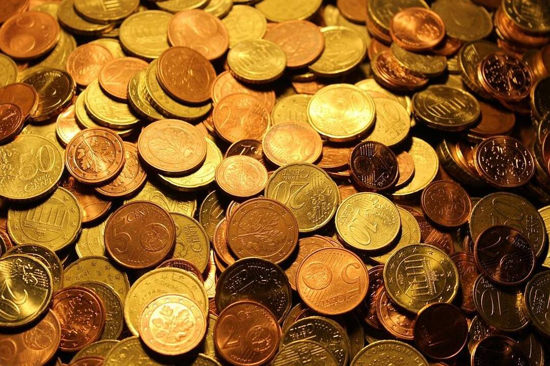 Pinigų istorija: kodėl atsirado pinigai ir ką tai lėmė?