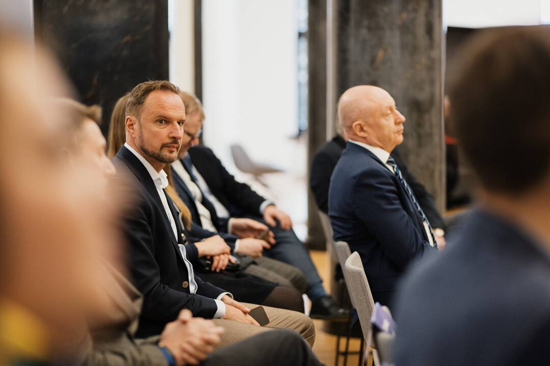 Apdovanojimai už ES investicijų analizę