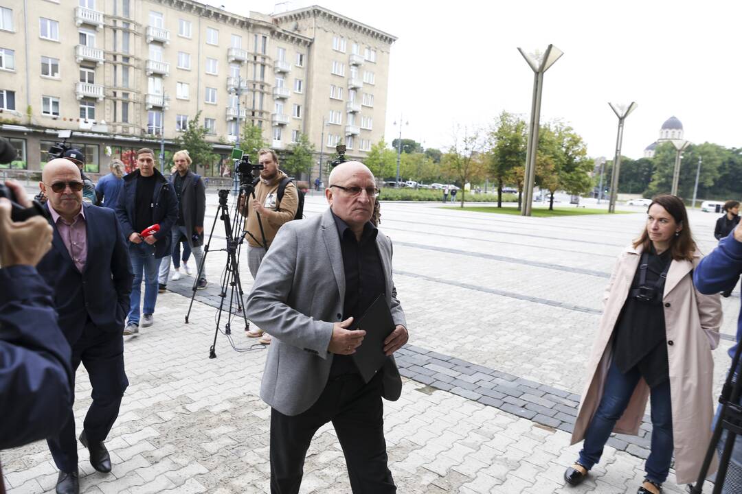 Seimo pirmininkė susitiko su Šeimų sąjūdžio aktyvistais
