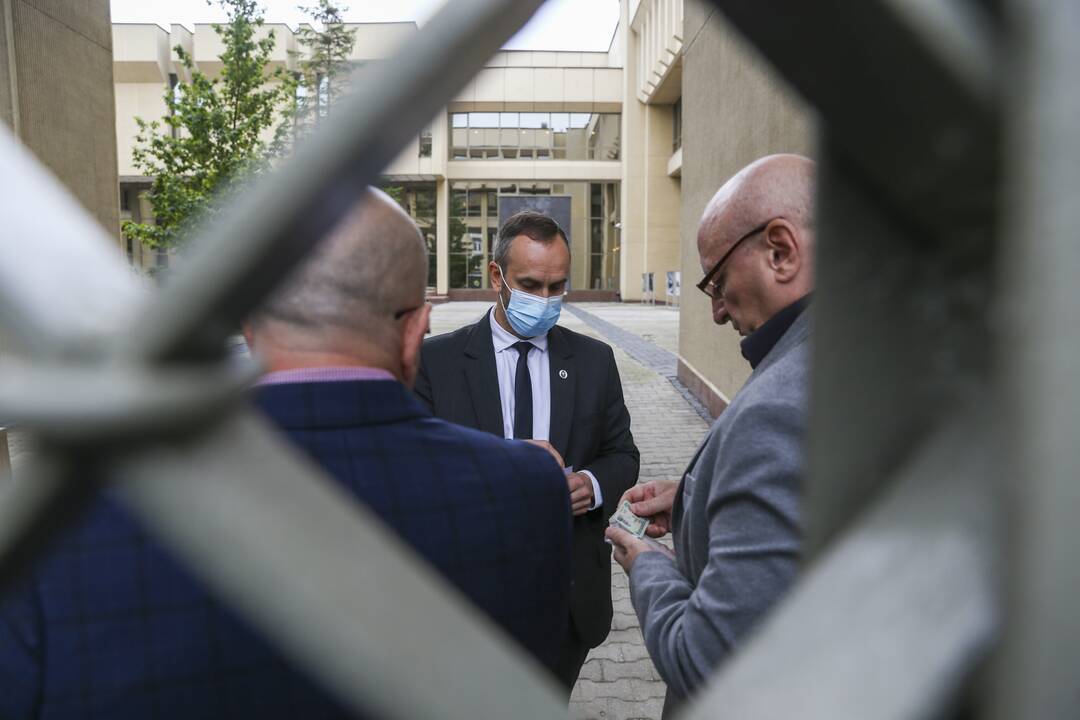 Seimo pirmininkė susitiko su Šeimų sąjūdžio aktyvistais