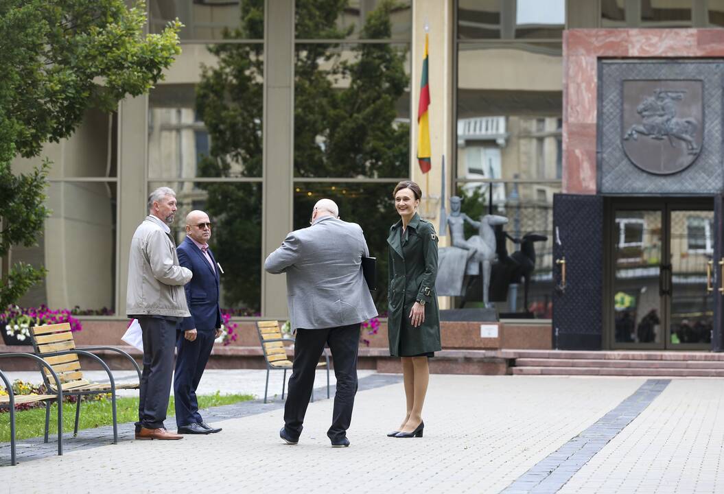 Seimo pirmininkė susitiko su Šeimų sąjūdžio aktyvistais