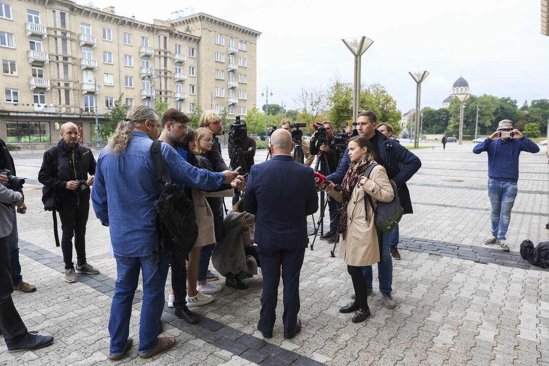 Seimo pirmininkė susitiko su Šeimų sąjūdžio aktyvistais