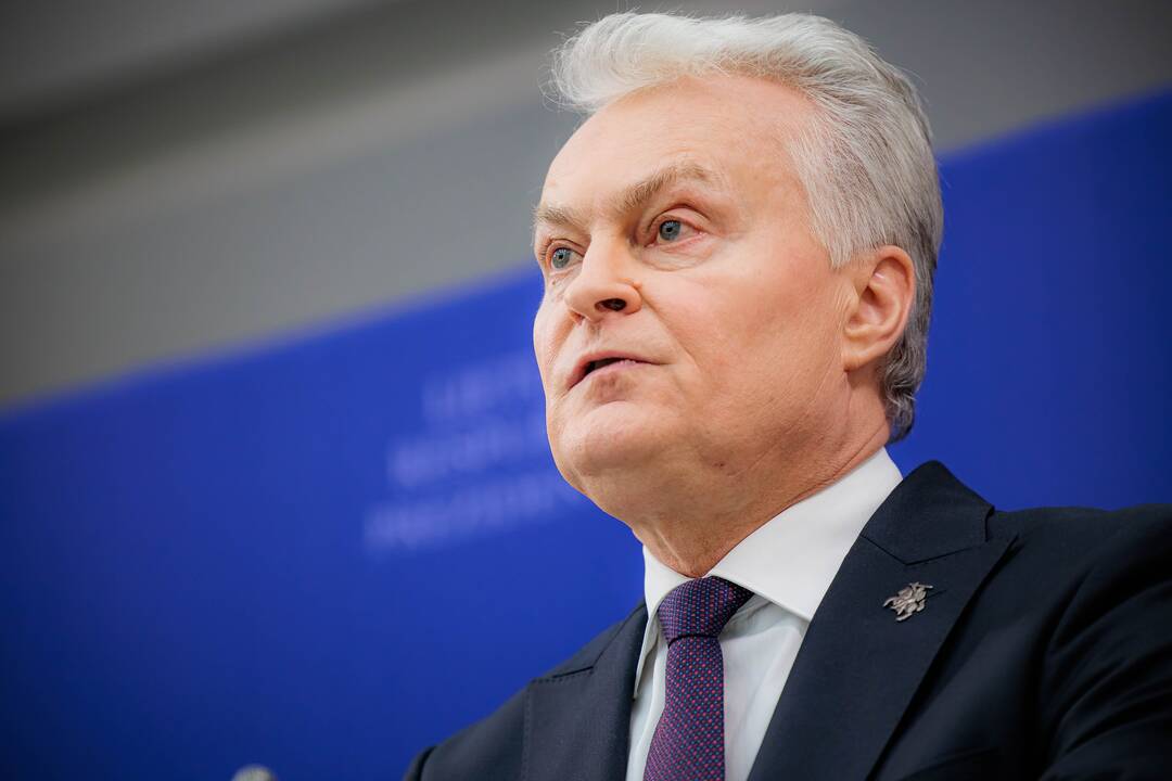 Nausėda ragina nebekaitinti atmosferos