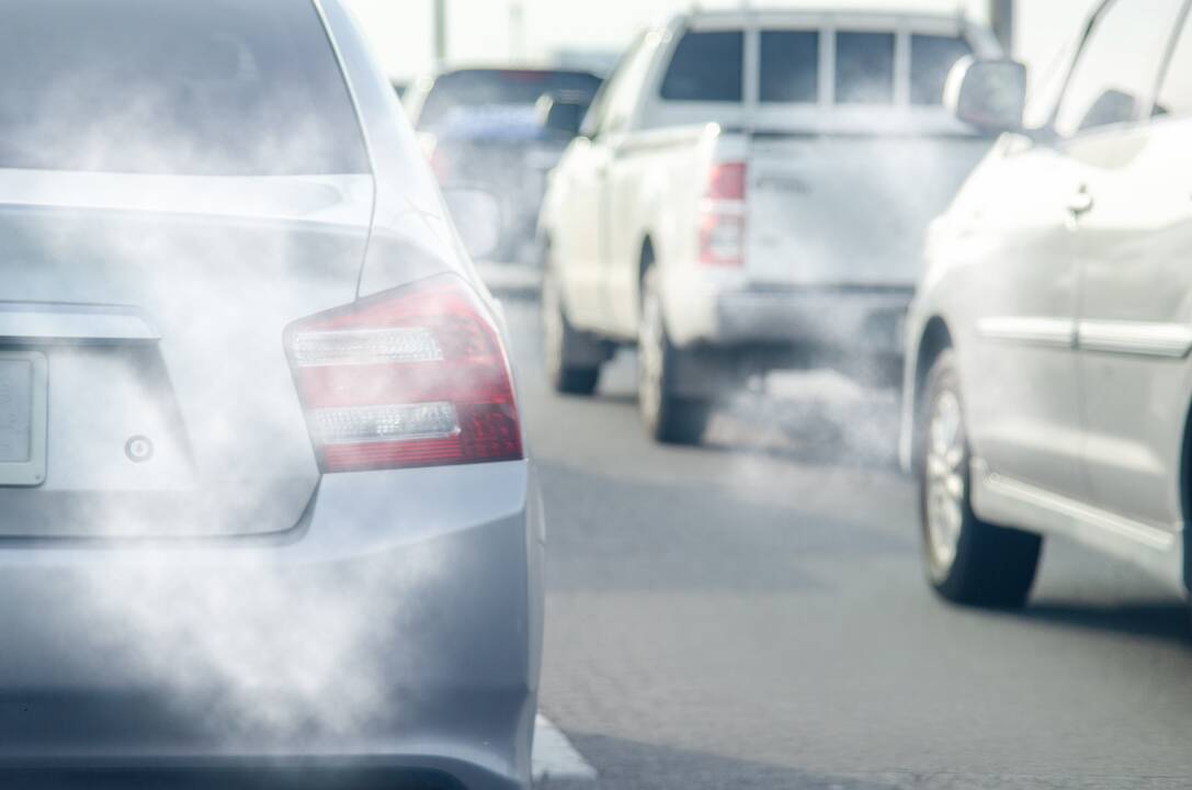 Seimas linkęs nuo taršos mokesčio atleisti automobilių paveldėtojus