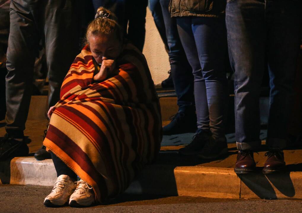 Iš izoliatoriaus Minske paleidžiami protestuotojai