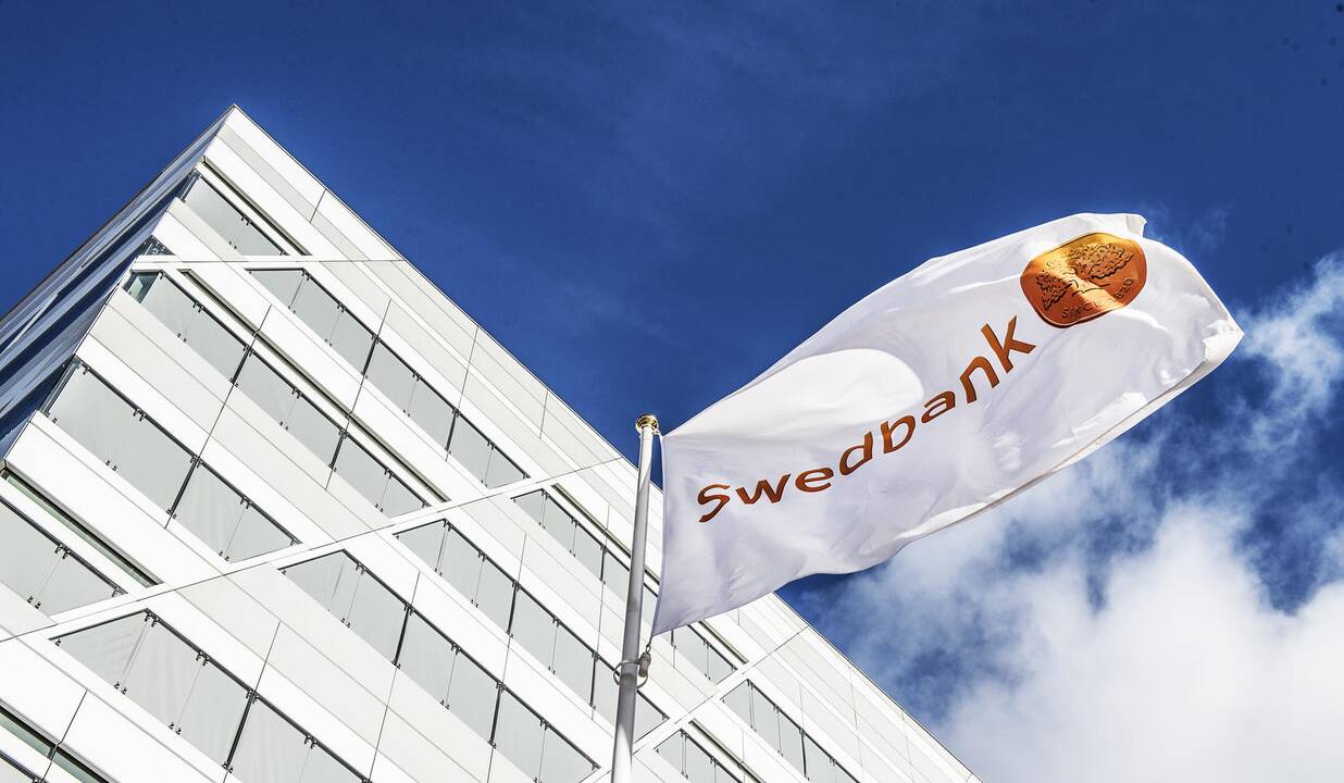 „Swedbank“ planuose – neriboti elektroniniai mokėjimai