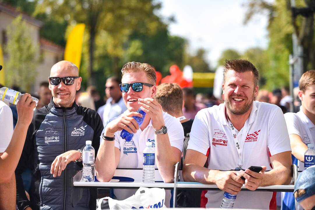 Prasidėjo 20-osios „Aurum 1006 km lenktynės“