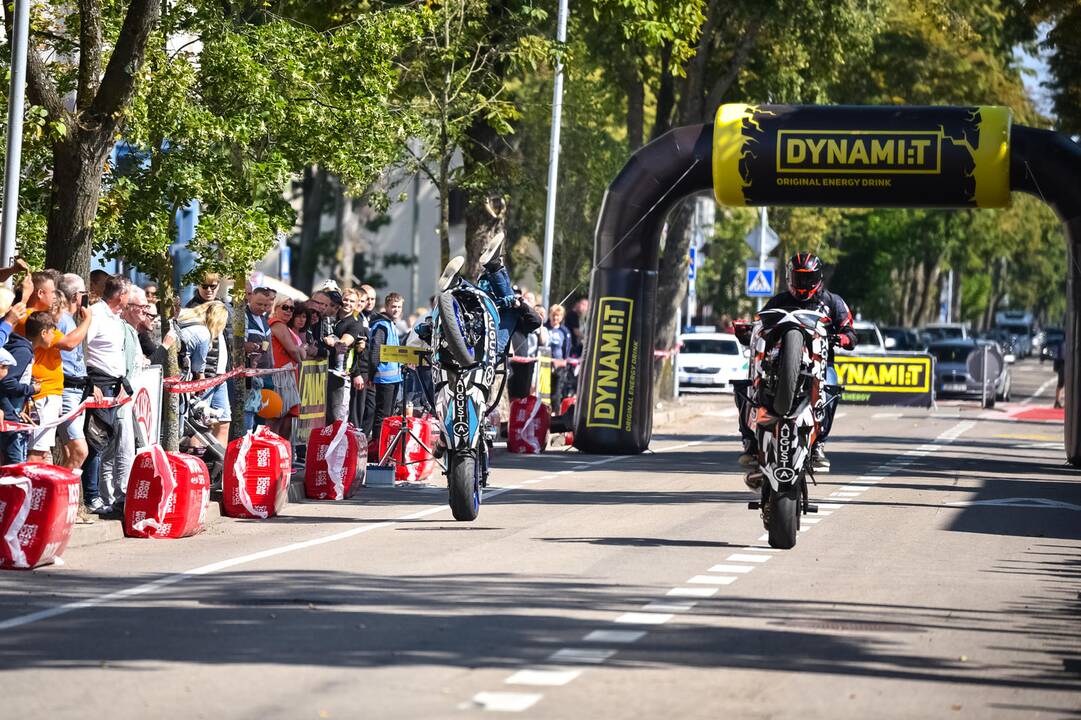 Prasidėjo 20-osios „Aurum 1006 km lenktynės“