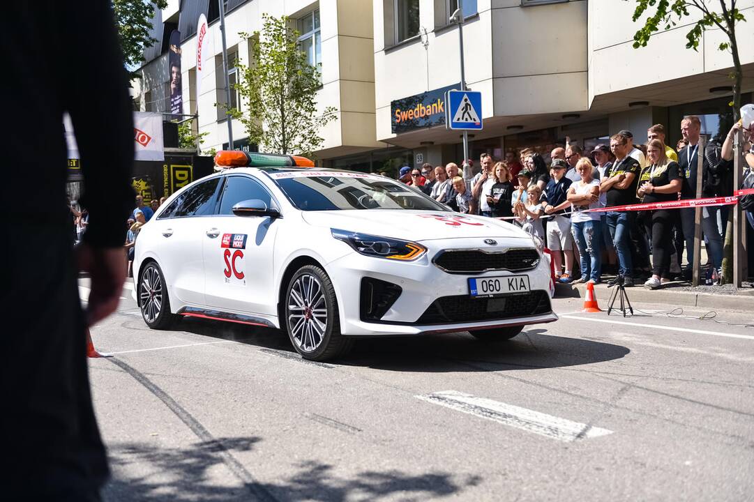 Prasidėjo 20-osios „Aurum 1006 km lenktynės“