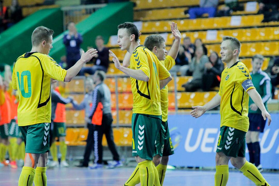 Salės futbolas: Lietuva - Estija