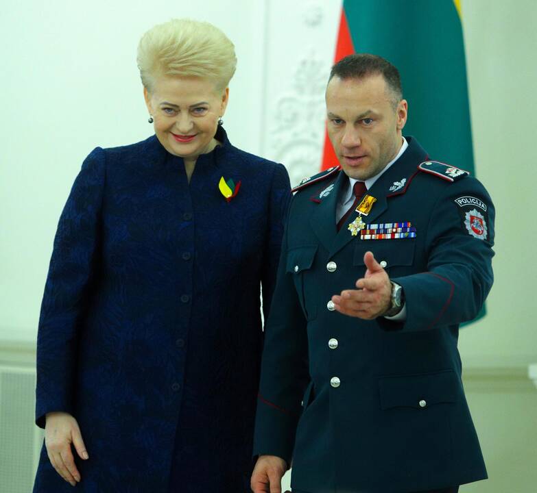 Prezidentūroje įteikti valstybiniai apdovanojimai